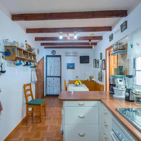 Pilar, Con Piscina Privada, Terraza Y Aparcamiento بيت للعطل