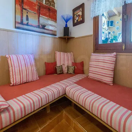 بيت للعطل Pilar, Con Piscina Privada, Terraza Y Aparcamiento