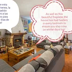 Villa Pilar - With Private Pool, Gardens & Parking Σπίτι διακοπών